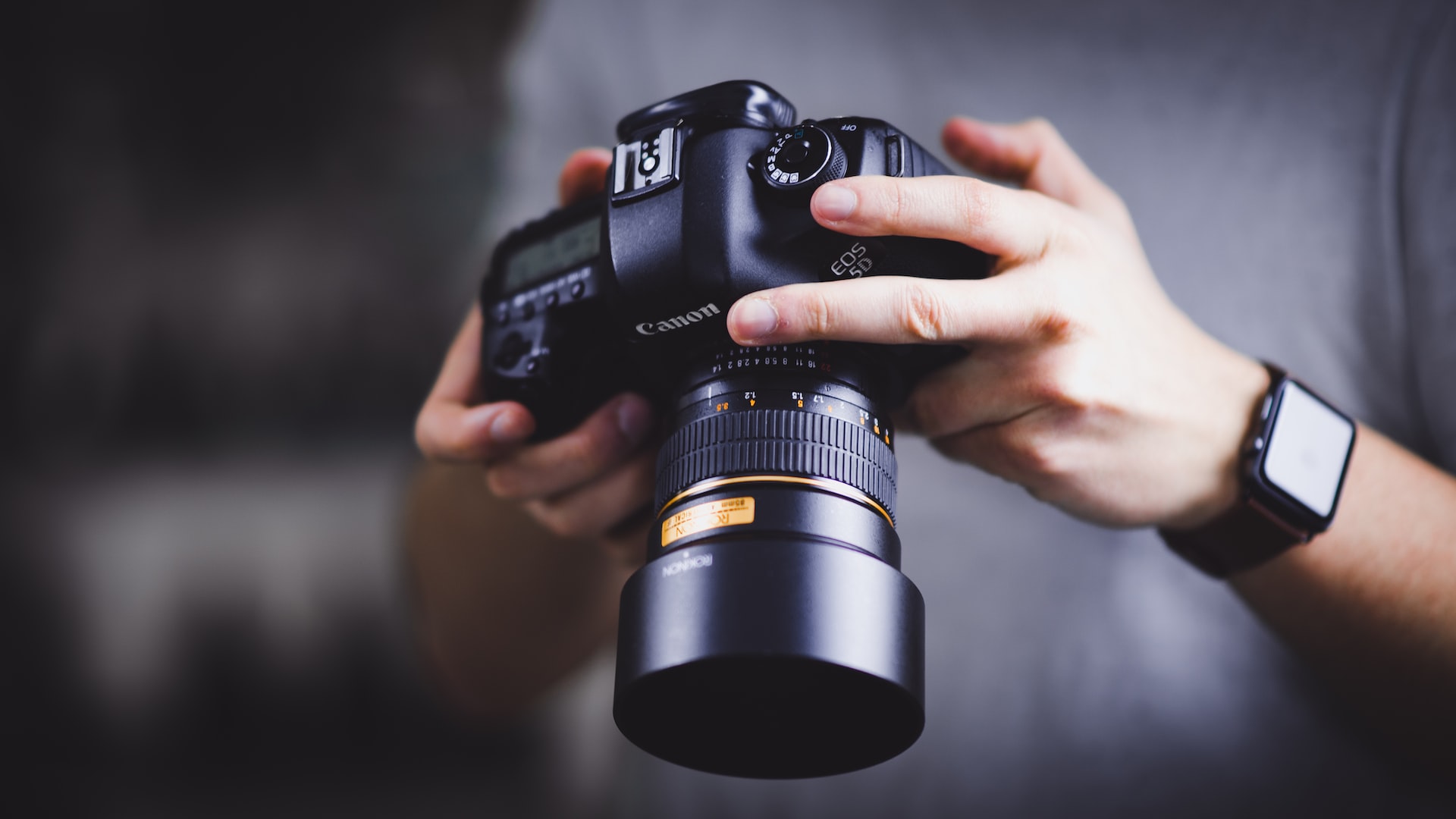 Pourquoi un photographe coûte cher ?